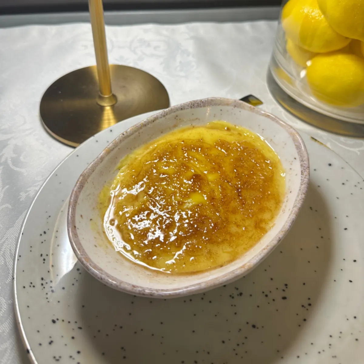 Leite-creme caseiro queimado com canela no O Paraíso em Lamego
