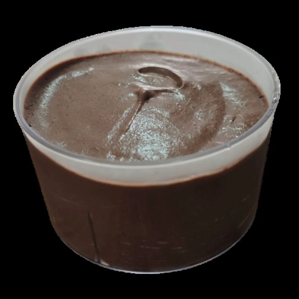 Mousse de chocolate caseira do No Largo Há Tasca servida em copo